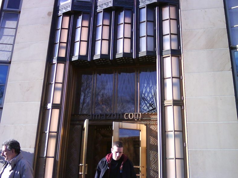 Entrance to the Amazon PacMed building