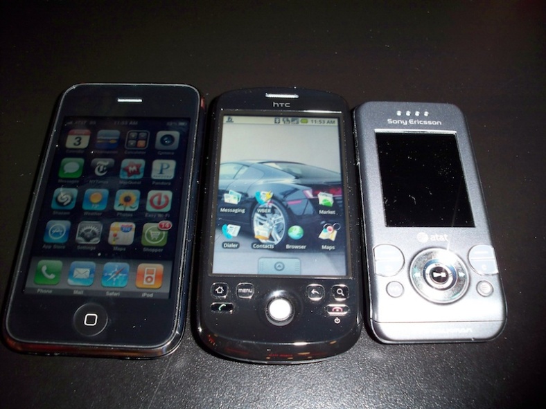 3Phones